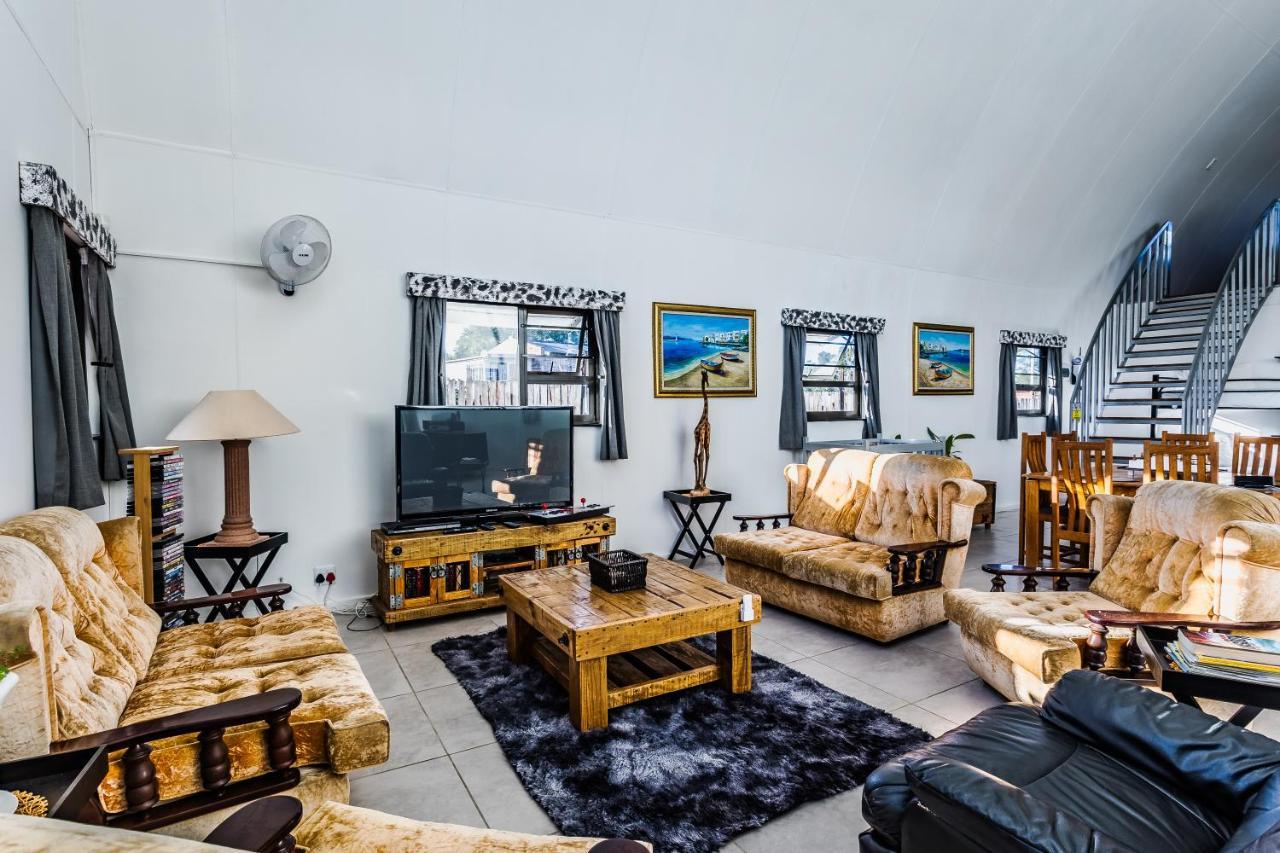 Arch Cabins Self Catering Homes Storms River Стормсривер Экстерьер фото