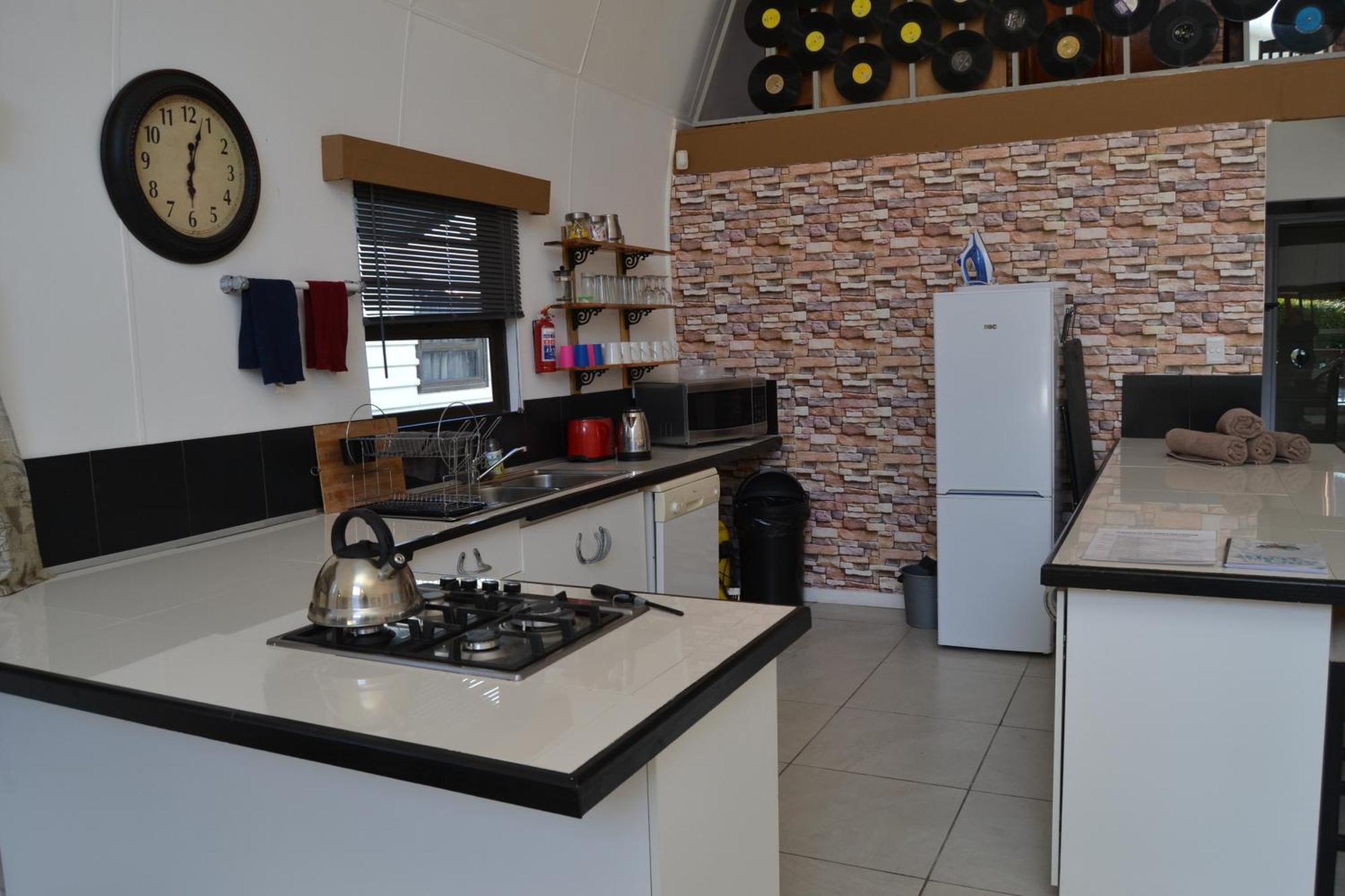 Arch Cabins Self Catering Homes Storms River Стормсривер Экстерьер фото